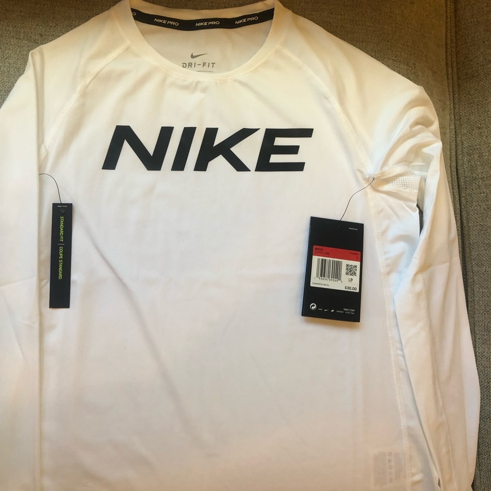 NIKE boys dry fit long sleeve training tee NWT large